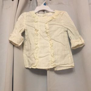 Beautiful bottom back roll sleeve top